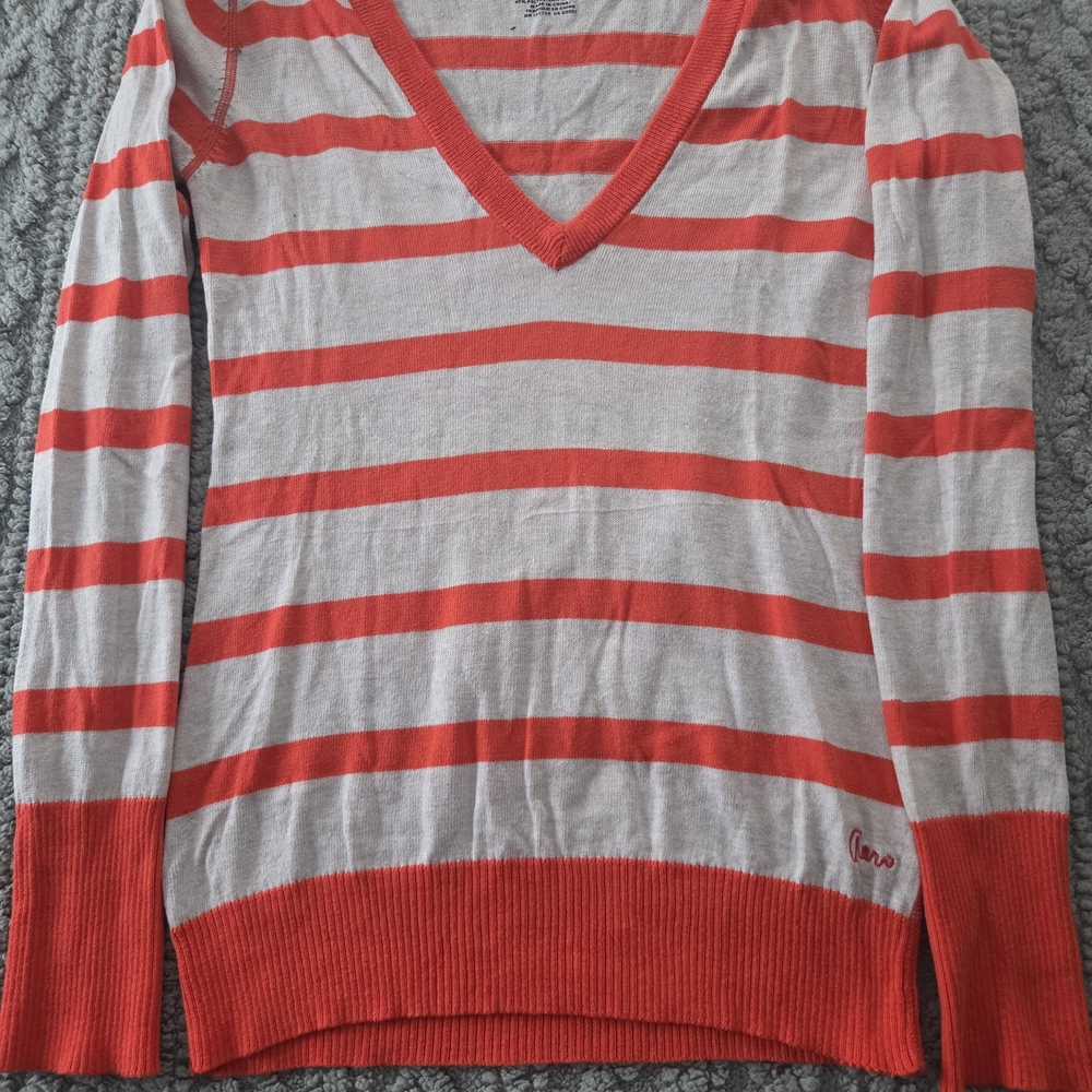 Aeropostale Striped V-Neck Sweater in Red and White